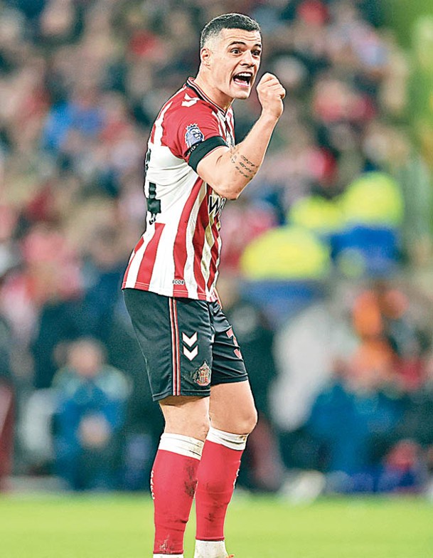 新特蘭中場 格列沙加1p1.jpg