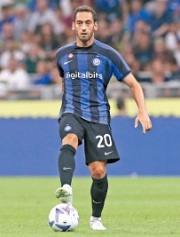 [东方报]意甲：榜首國米搶W博反彈[04-05]