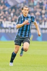 [东方报]意甲：國米搶尾胡客Ｗ開餐[12-28]