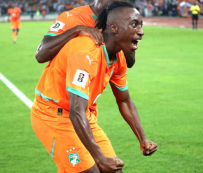 [东方报]非國盃：科特迪瓦半Ｗ攻無不克[12-24]