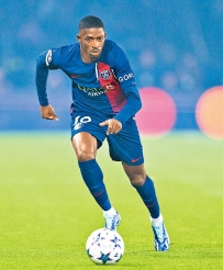 [东方报]歐冠：PSG恃地利拆車復仇[03-11]