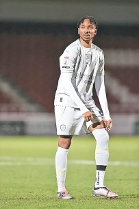 [东方报]英足盃：利物浦副選打班吼細盤[01-12]