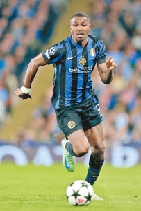 [东方报]歐冠：拿達路屈基國米大豐收[02-18]