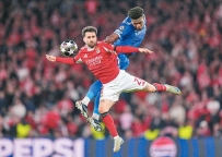 [东方报]歐冠：冤家聚頭火藥味十足 皇馬霸氣上盤起菲[02-25]