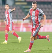 [东方报]意甲：踢得謹慎睇定食博洛尼亞半和好路[12-01]